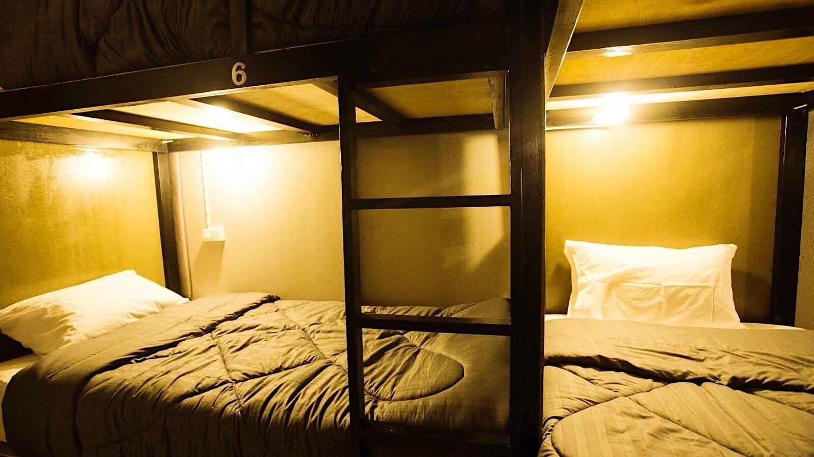 Ban Yang  Stamp Hostel (Adults Only) מראה חיצוני תמונה